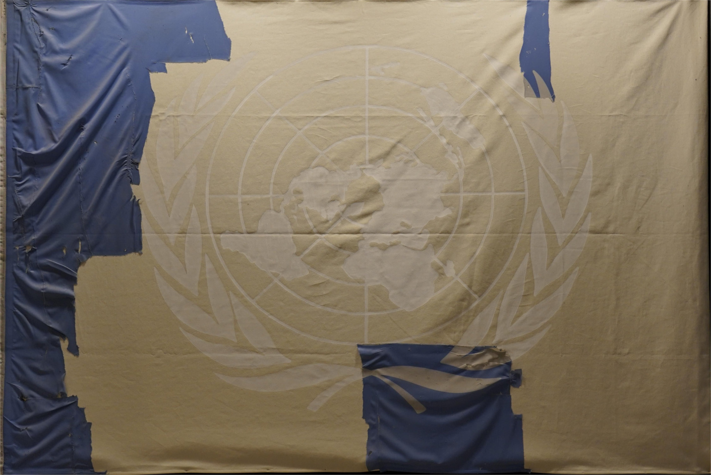 Remnants of the UN flag from Baghdad bombing