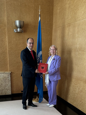 Dastid Koreshi, the new Permanent Representative of Albania to the United Nations Office at Geneva, presents his credentials to Tatiana Valovaya, the Director-General of the United Nations Office at Geneva