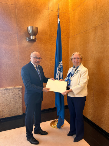 New Permanent Representative of Kyrgyzstan Presents Credentials to the Director-General of the United Nations Office at Geneva_2026