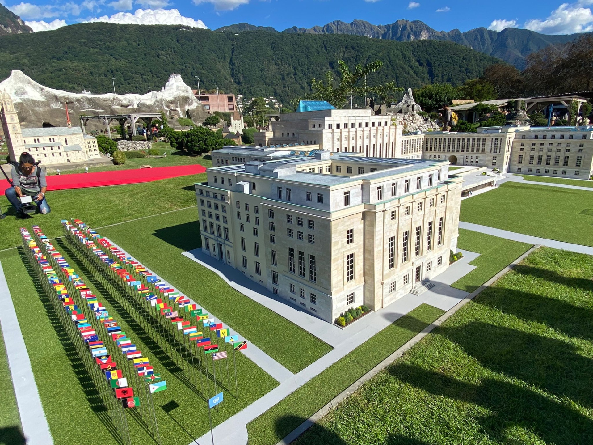 Side view of model version of Palais des Nations at Swissminiatur park